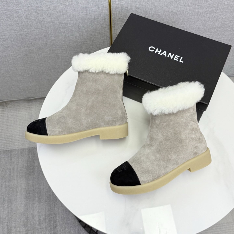 Ch**el boots